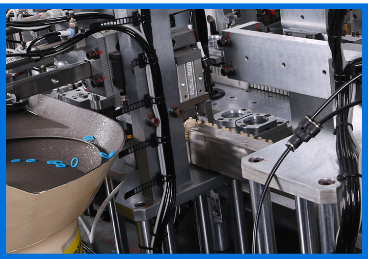 5b9789e936bca.jpg 5b9789e936bca.jpg