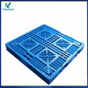 <b>田字塑料托盤(pán)</b>